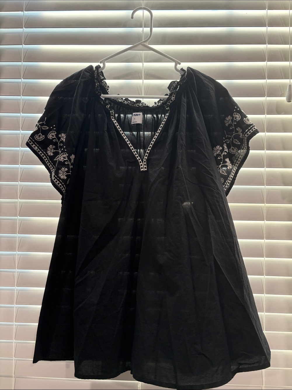 Old Navy Navy Peasant Top with White Embroidery